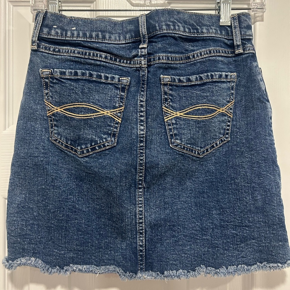 Abercrombie‎ Kids Blue Denim Skirt - Picture 2 of 4